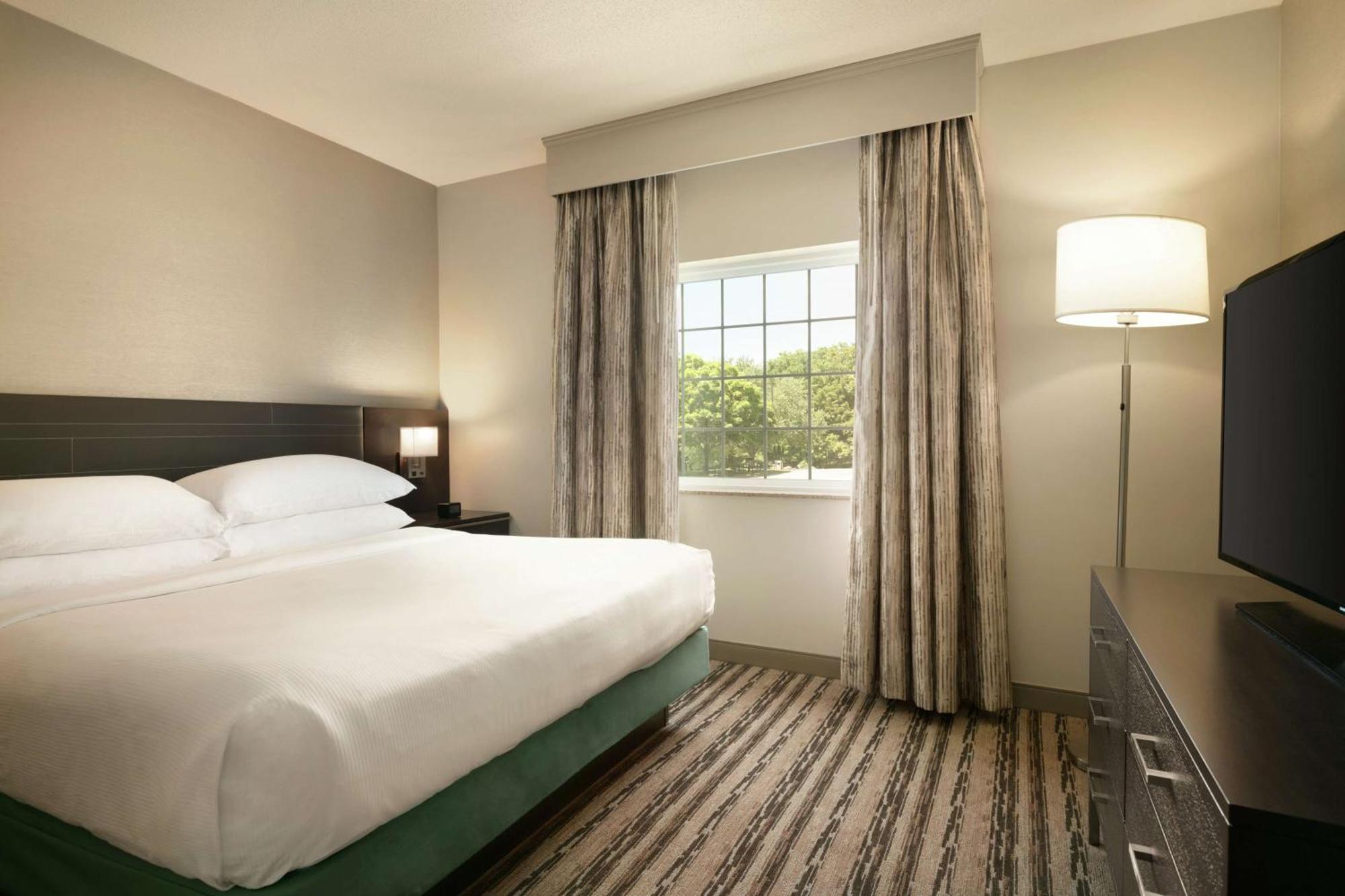 Doubletree By Hilton Lancaster Resort 4*